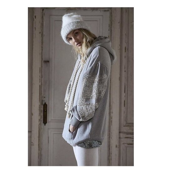🔥Free People Encrusted Hooded Sweatshirt, XS, Heather Grey Combo // NWT🔥 - Picture 3 of 11